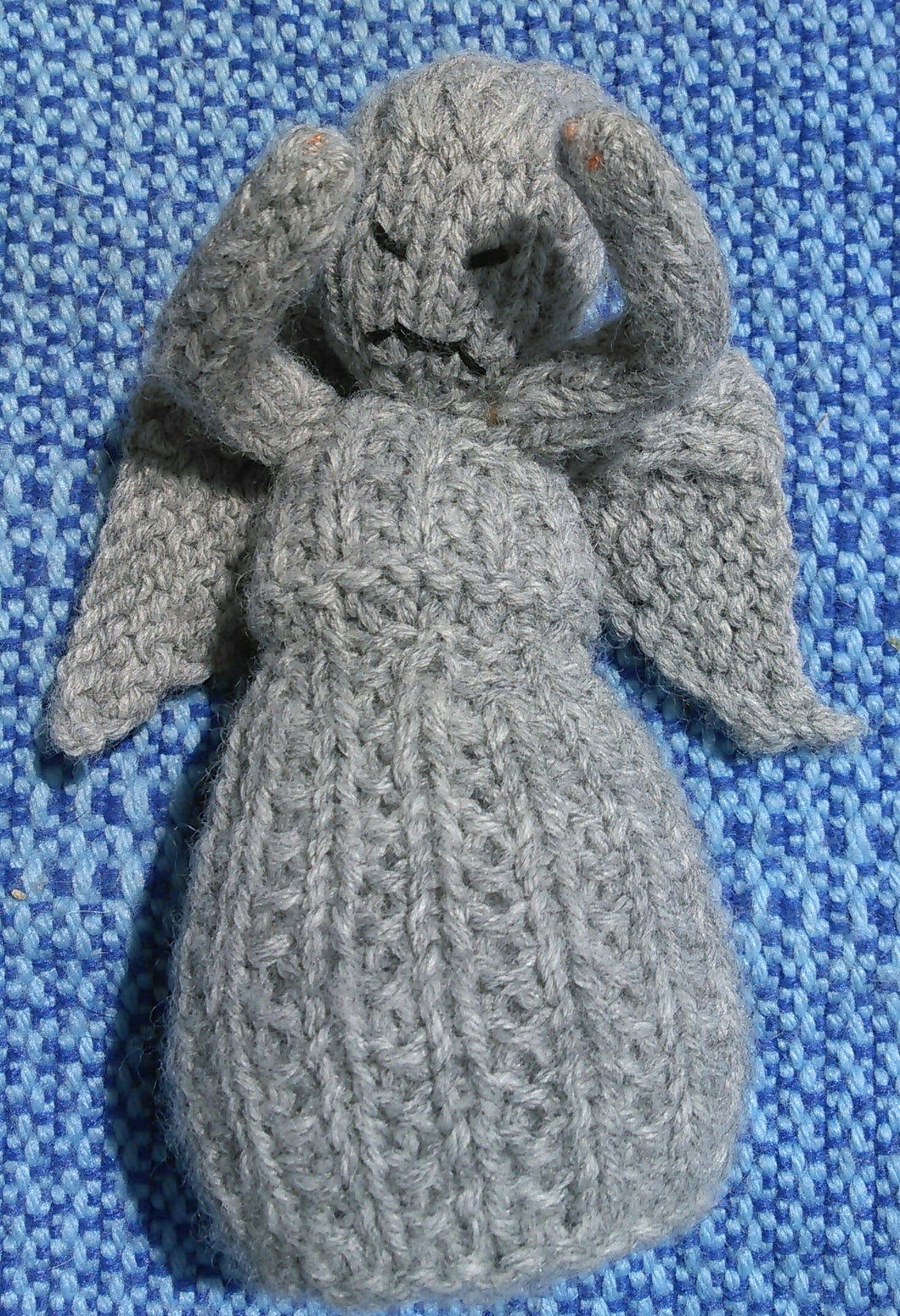 Weeping Angel (Knit)